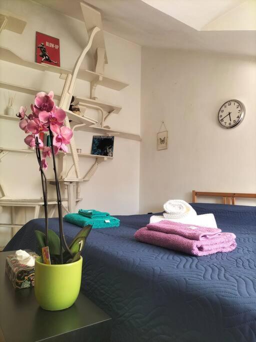 شقة تورينو  في La Casa Di Marta - Ampia Ed Accogliente Mansarda In Piazza Statuto المظهر الخارجي الصورة