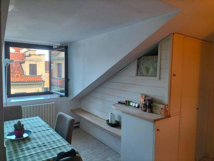 شقة تورينو  في La Casa Di Marta - Ampia Ed Accogliente Mansarda In Piazza Statuto المظهر الخارجي الصورة